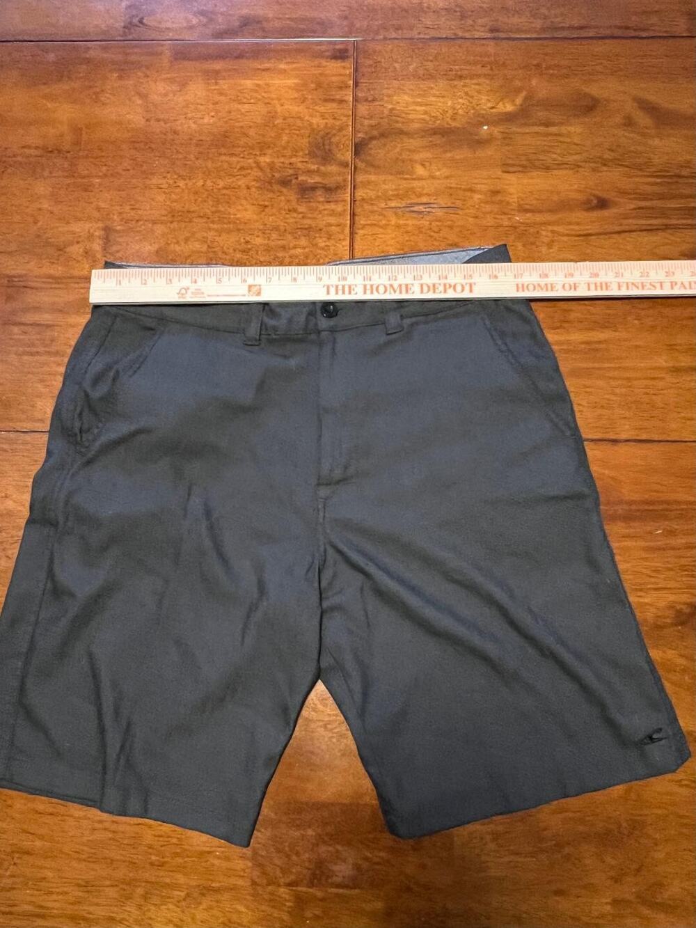 Mens O'Neill Gray Shorts, Size 34